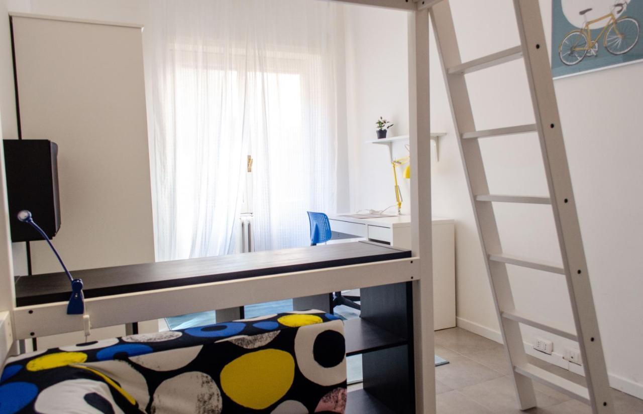 In Guest - Kamchu Piazza Bologna 1 Guest house *